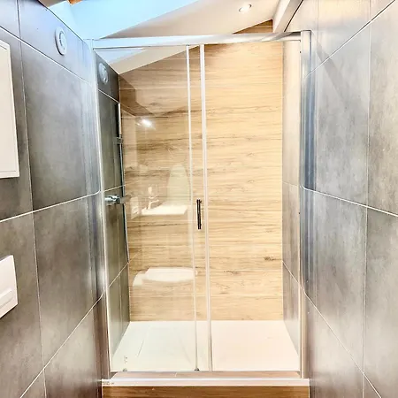 Appartement T3 Spacieux Refait à Neuf *
